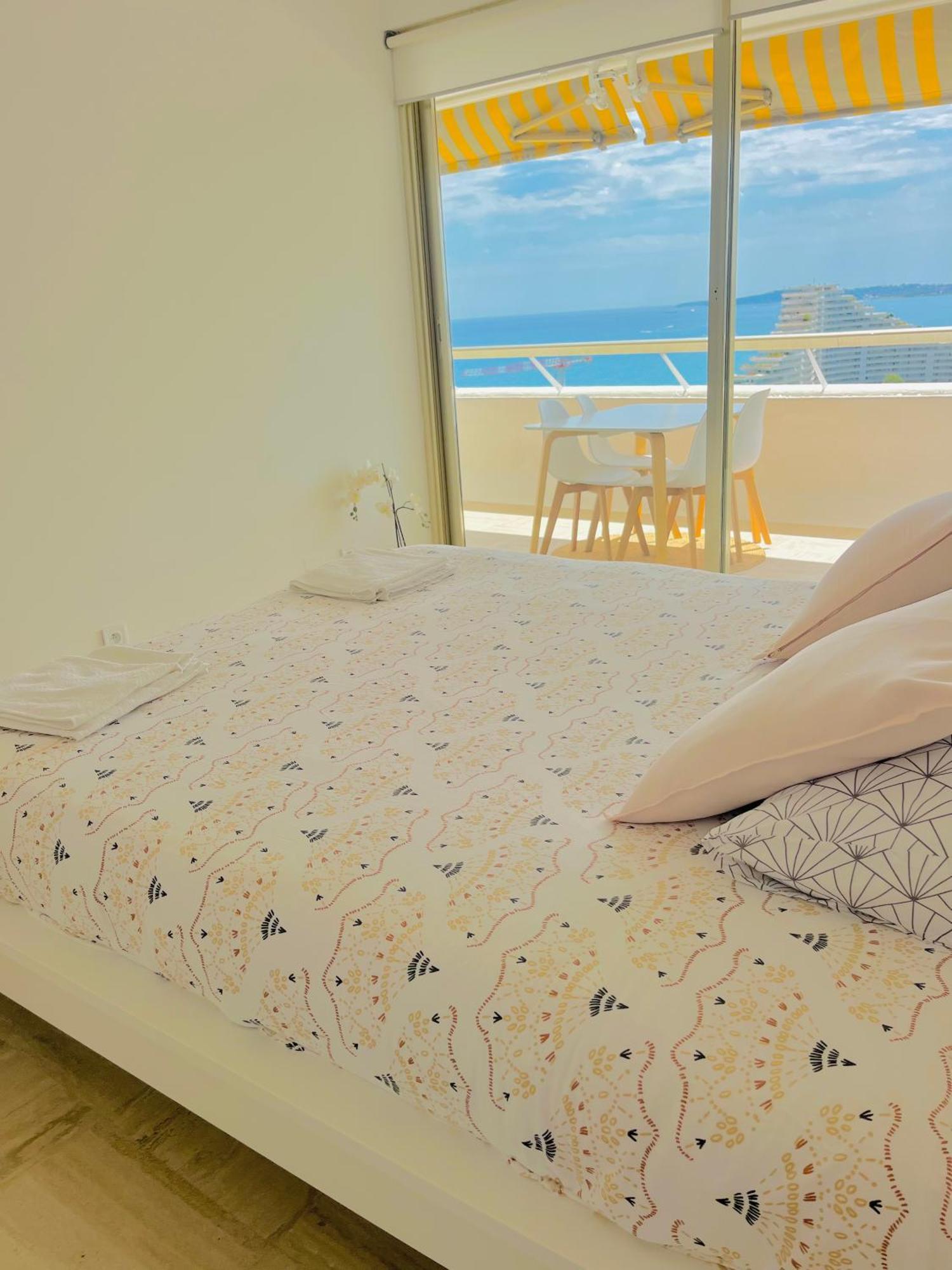 T3 Luxe Marina Baie Des Anges Vue Panoramique Apartment *